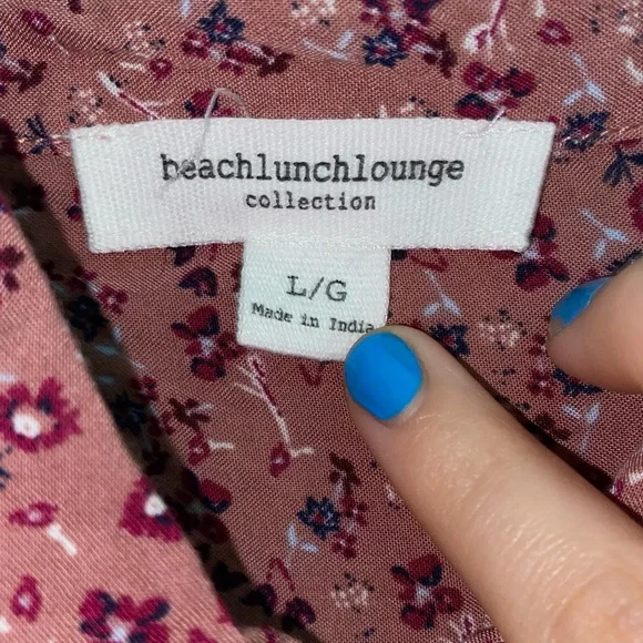 FLORAL BUTTON UP BLOUSE TOP - Picture 2 of 2